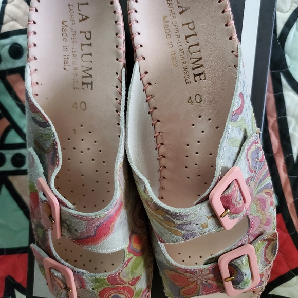 la Plume Women's Italian Size 40/8.5 PAISLEY Sandals ~ NEW WITH BOX - Picture 8 of 9